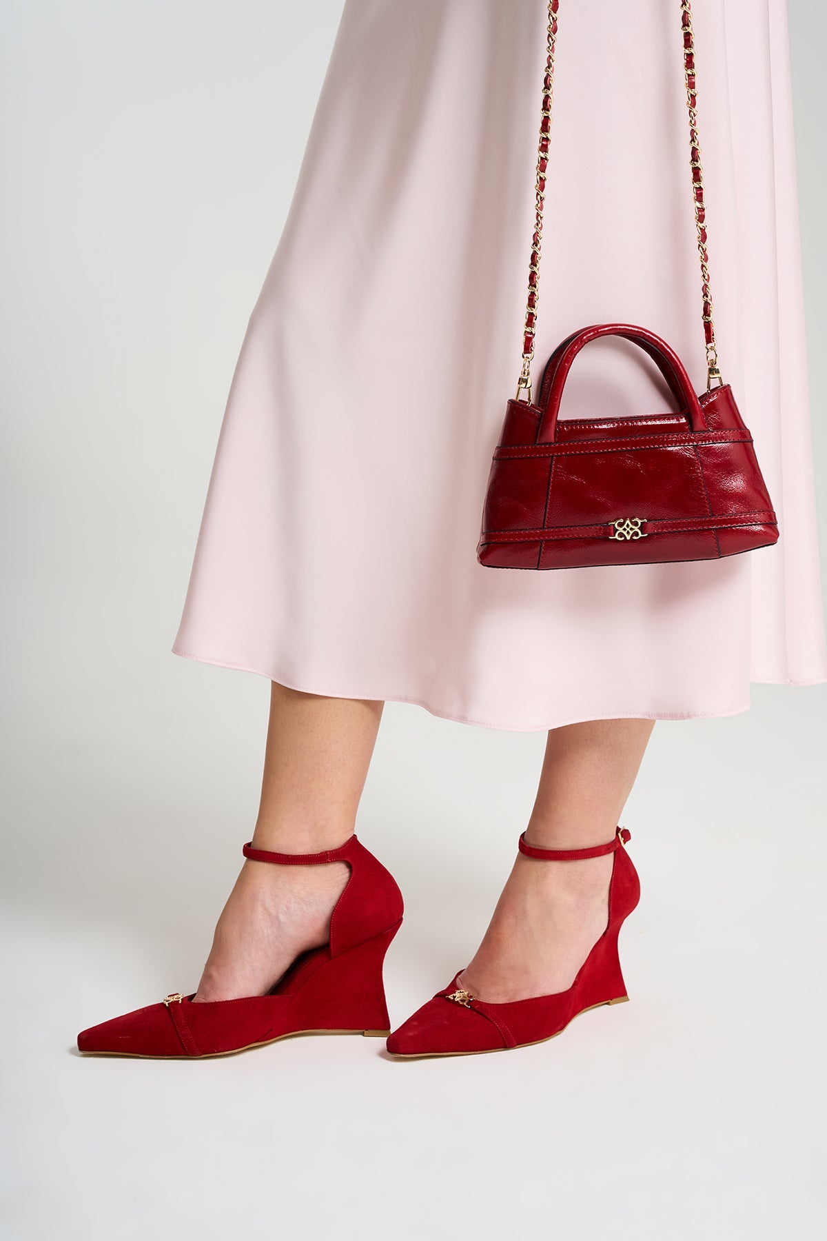 Rhea Red Suede