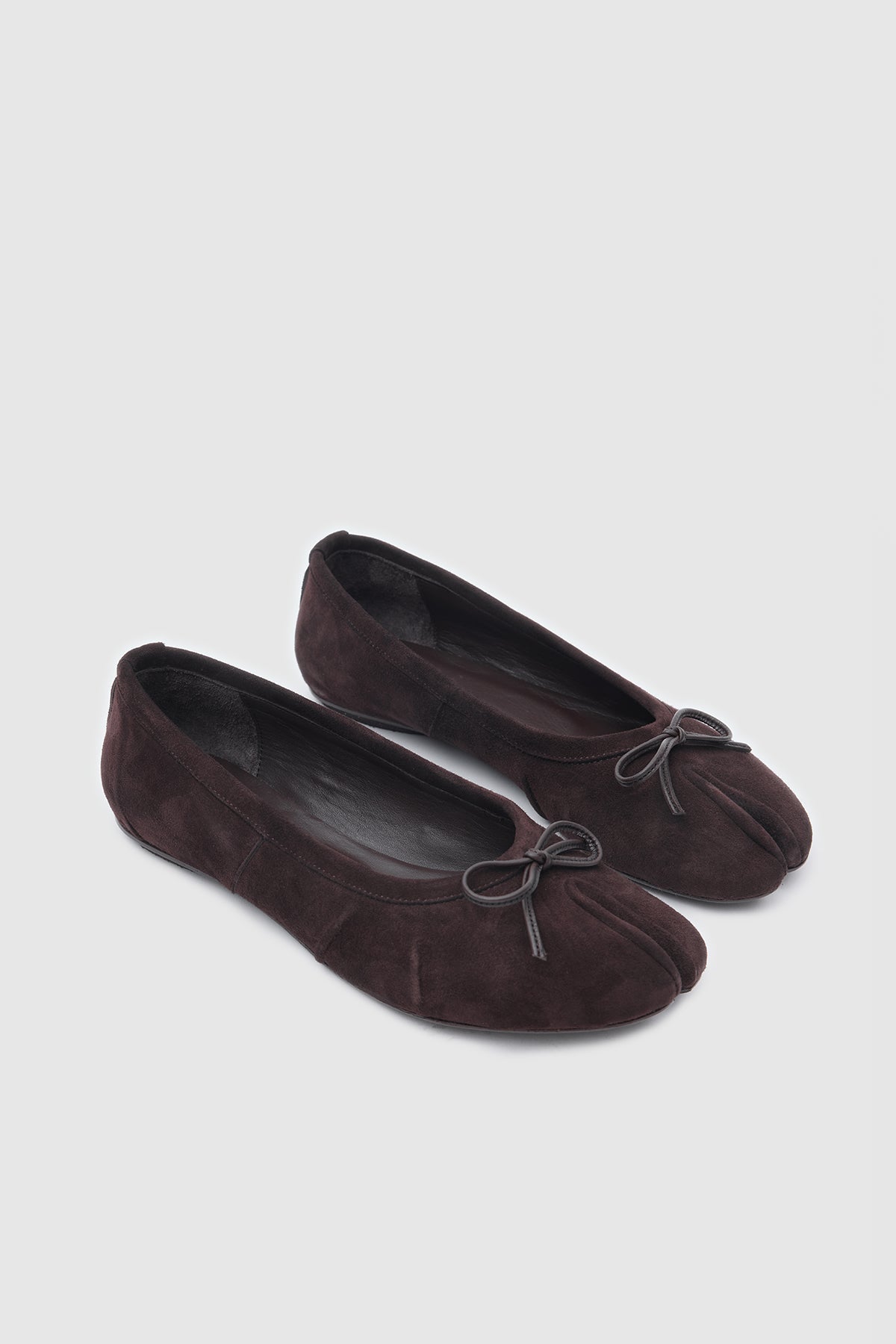 Tabi Ballet Flats Bitter Brown Suede